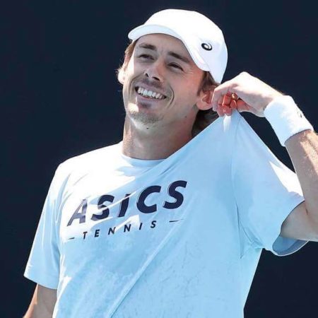 Де Минаур — Раонич. Прогноз на матч Australian Open