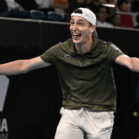 Меджедович — Умбер: прогноз на матч ATP Queens Club 18 июня 2026
